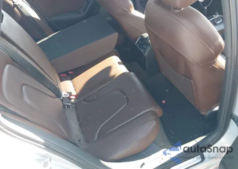 2013 Audi A4 2.0T Premium из США, поврежденный, VIN WAUHFAFLXDN037863